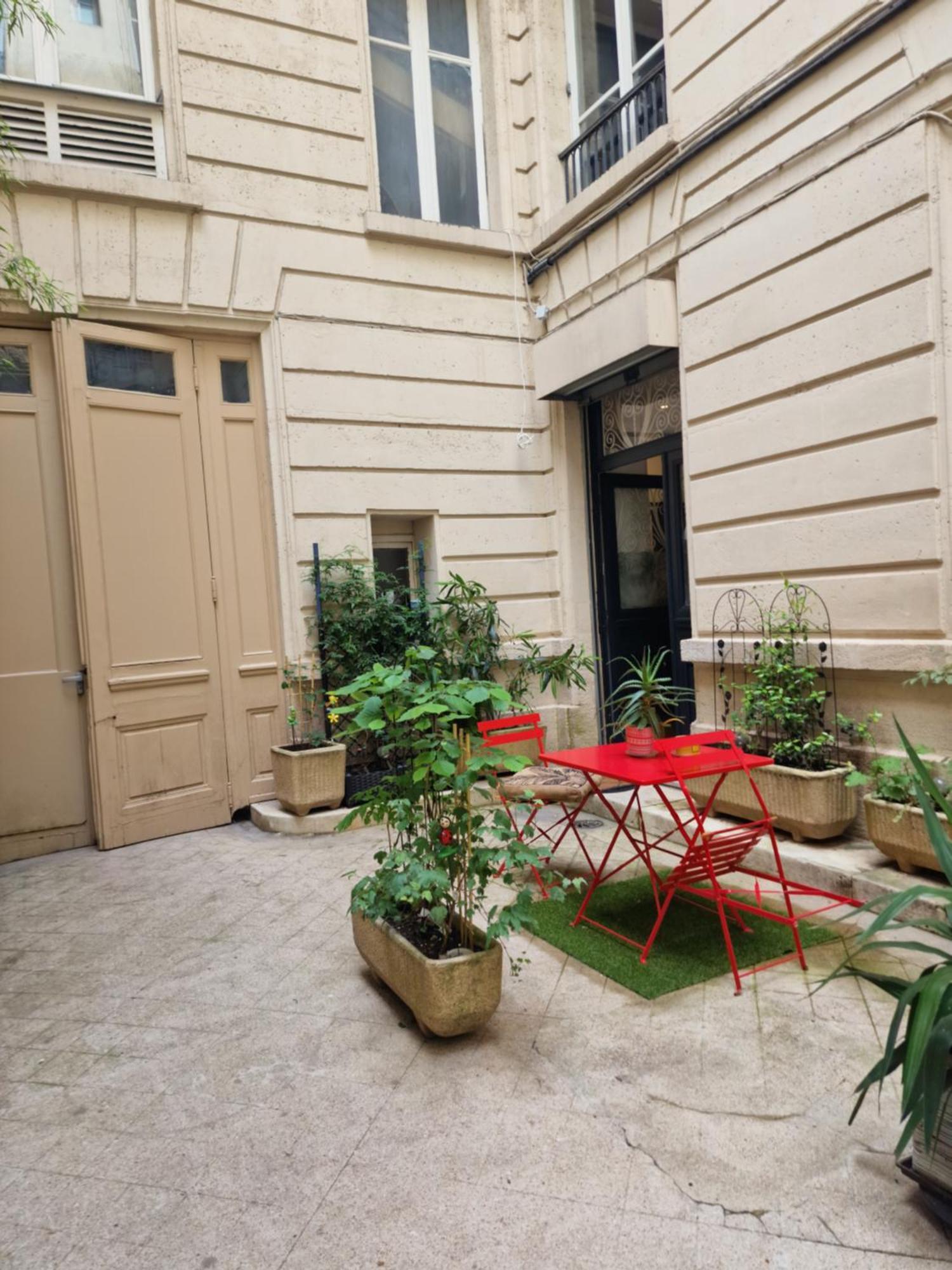 Studio De Charme Paris Champs Elysees Apartment Exterior photo